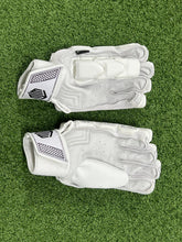 Load image into Gallery viewer, Cricket Gloves
